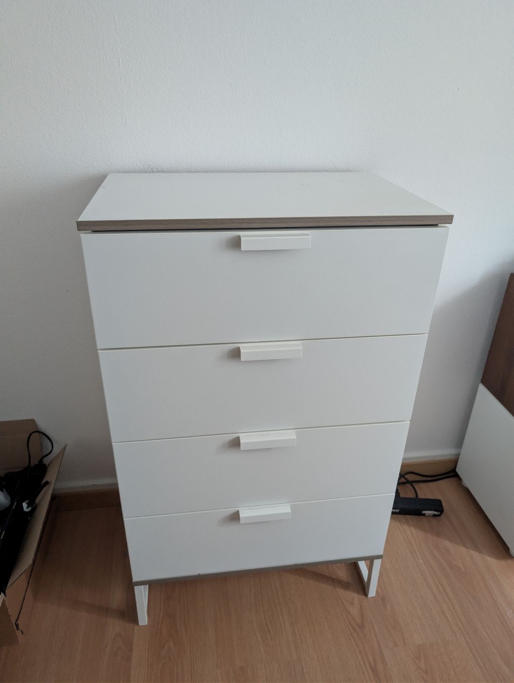 Ikea Cassettiere: Ikea TRYSIL Kommode für 1.- – Usato da Winterthur venduto da Luca-S