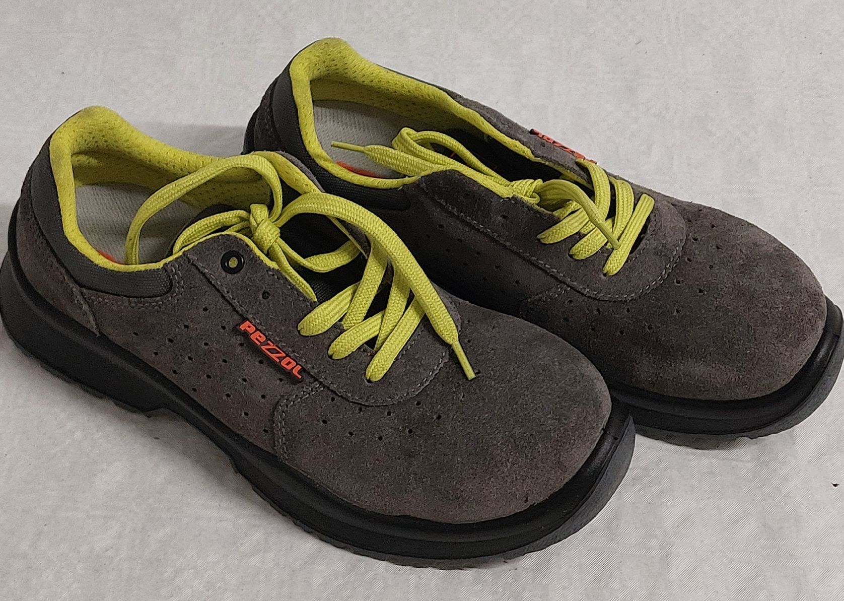 Scarpe da uomo: Sicherheitsschuhe Gr.:48 – Nuovo (secondo la descrizione) da Niederuzwil venduto da MP-plasch