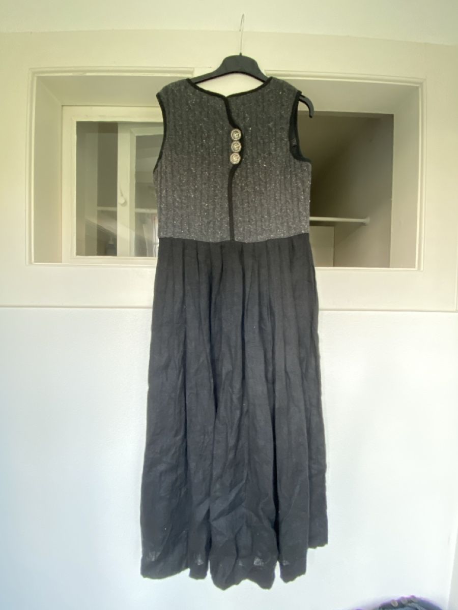 Kleider: Berwin&Wolff Trachtenkleid Dirndl warm Gr44 neuwertig – Gebraucht aus Langenthal von morena86 4