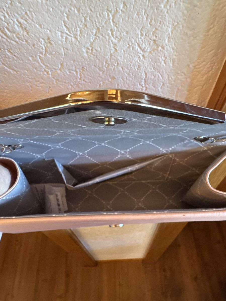 Tamaris Borse da donna: Clutch – Usato da Rohrbachgraben venduto da kae_5lhf 4