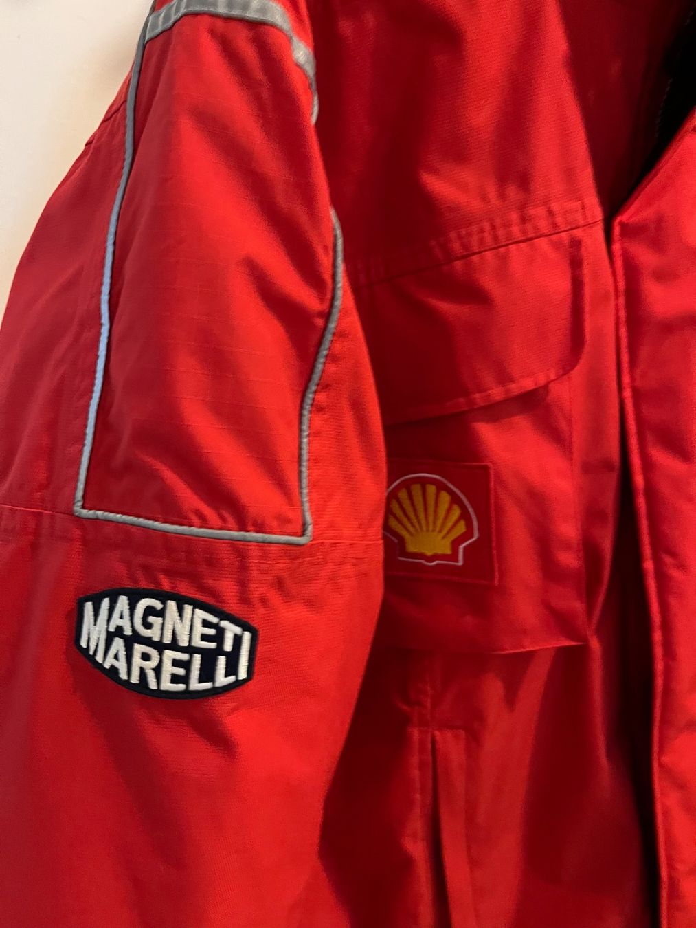 Ferrari Giacche: Ferrari Jacke - Shell Magnetti Marelli – Usato da Bern venduto da BigBeat 2