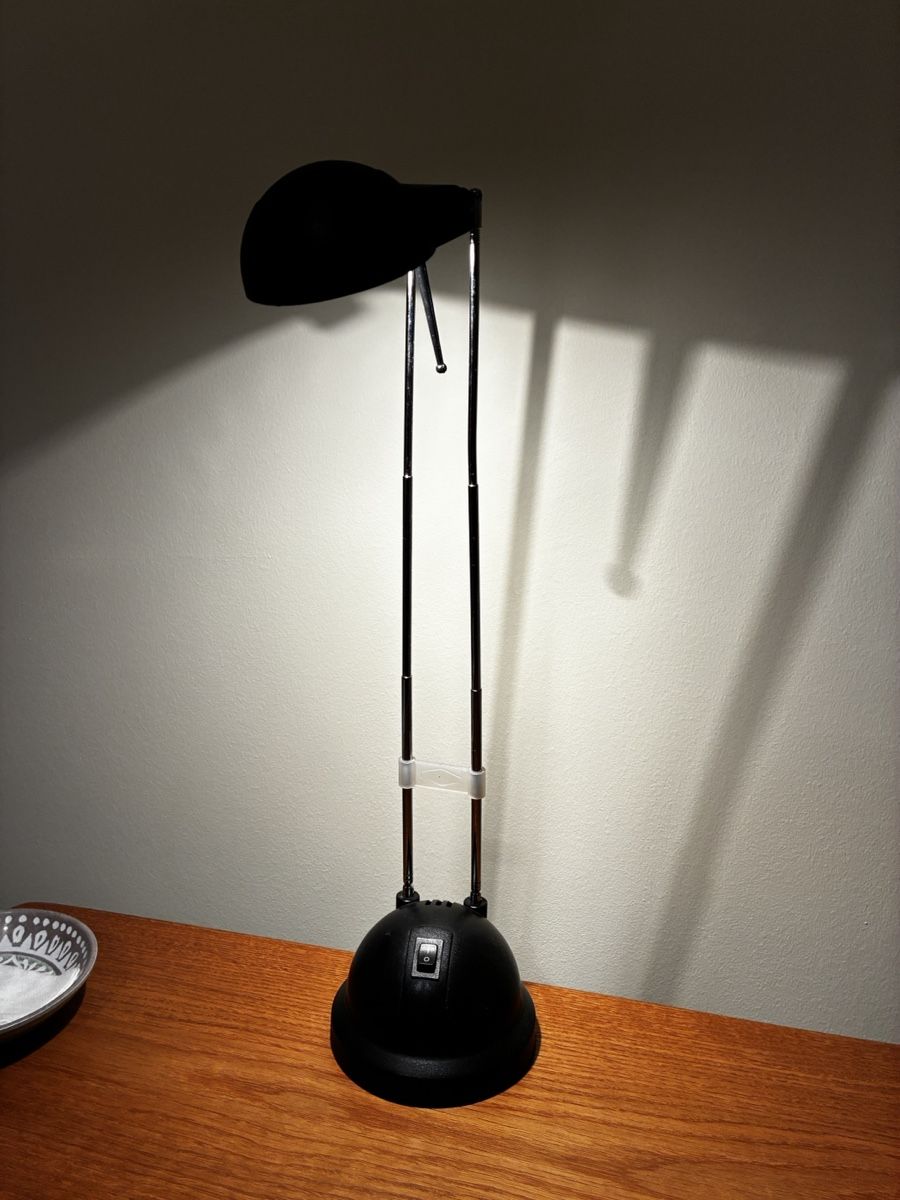 Lampade: Black Desk Lamp - Adjustable Arm – Usato da Untersiggenthal venduto da mic_ksv9