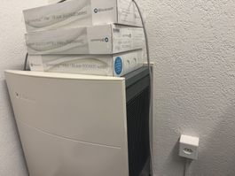 blueair 603 air purifier with 6 smoke stop filters
