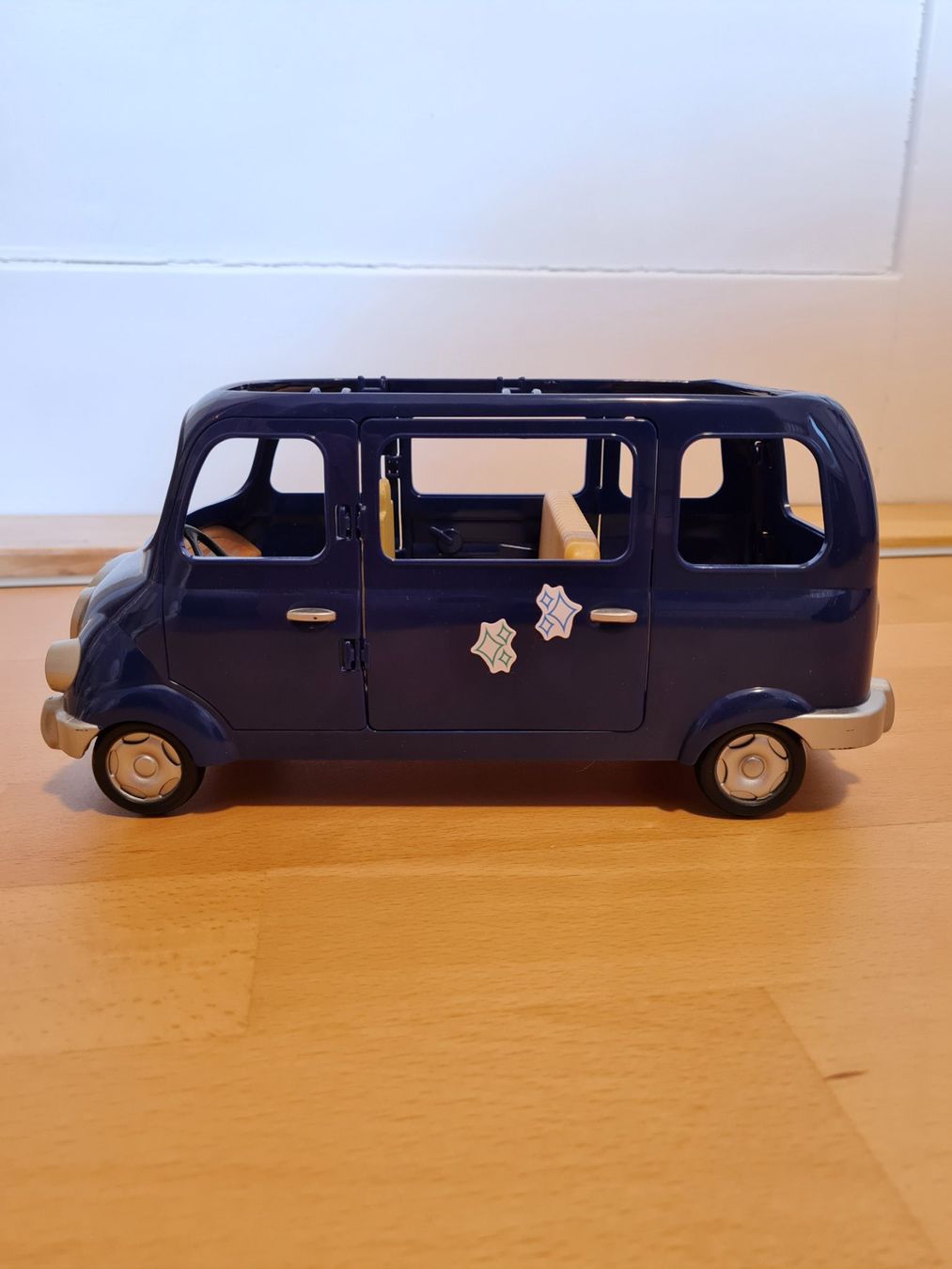Sylvanian families Giocattoli: Auto Sylvanian Family – Usato da St. Gallen venduto da stolisma 3