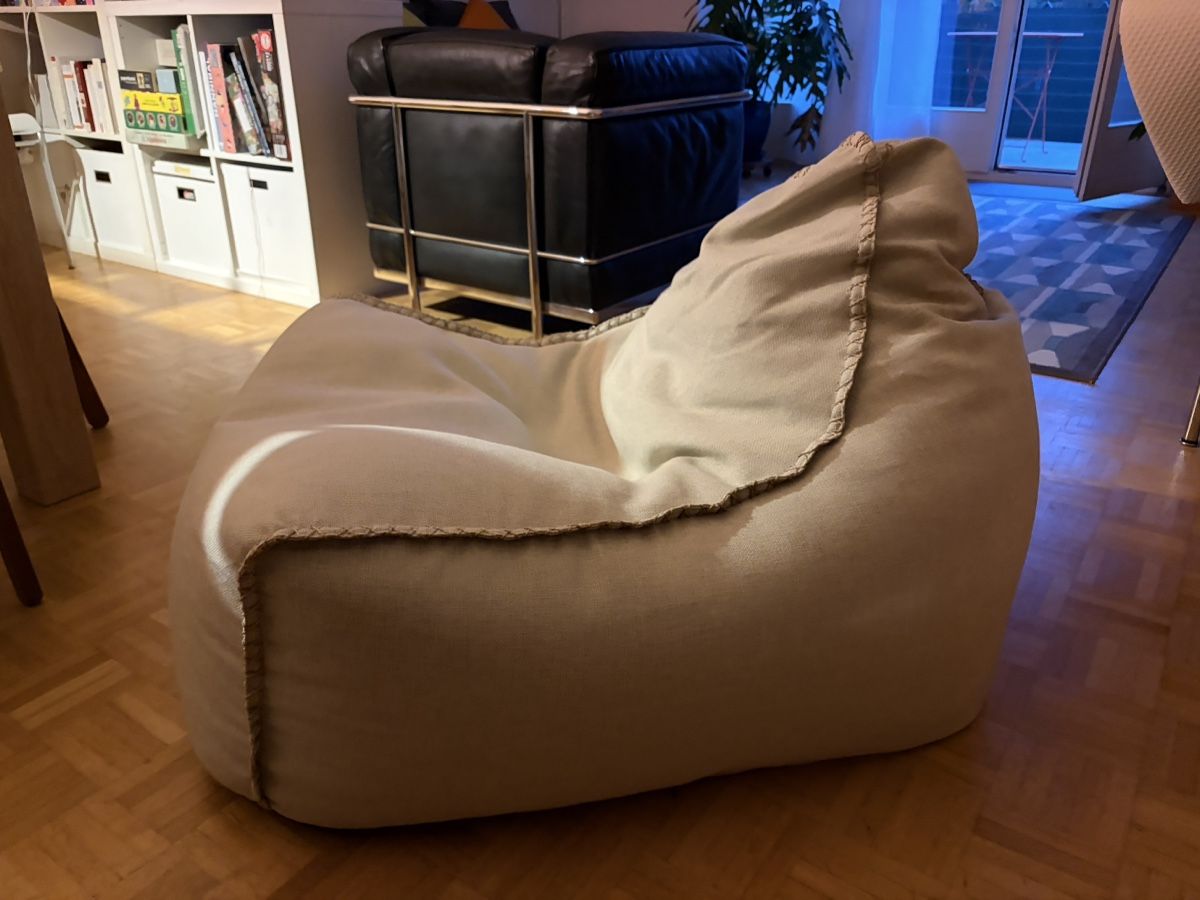 Sedie a sdraio: Knox Bean Bag – Usato da Interlaken venduto da ReLovedObjects