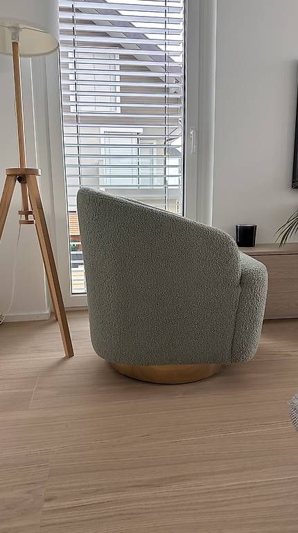 Poltrone: Fauteuil en bloucé vert clair – Usato da Corseaux venduto da erw_6b9b 1