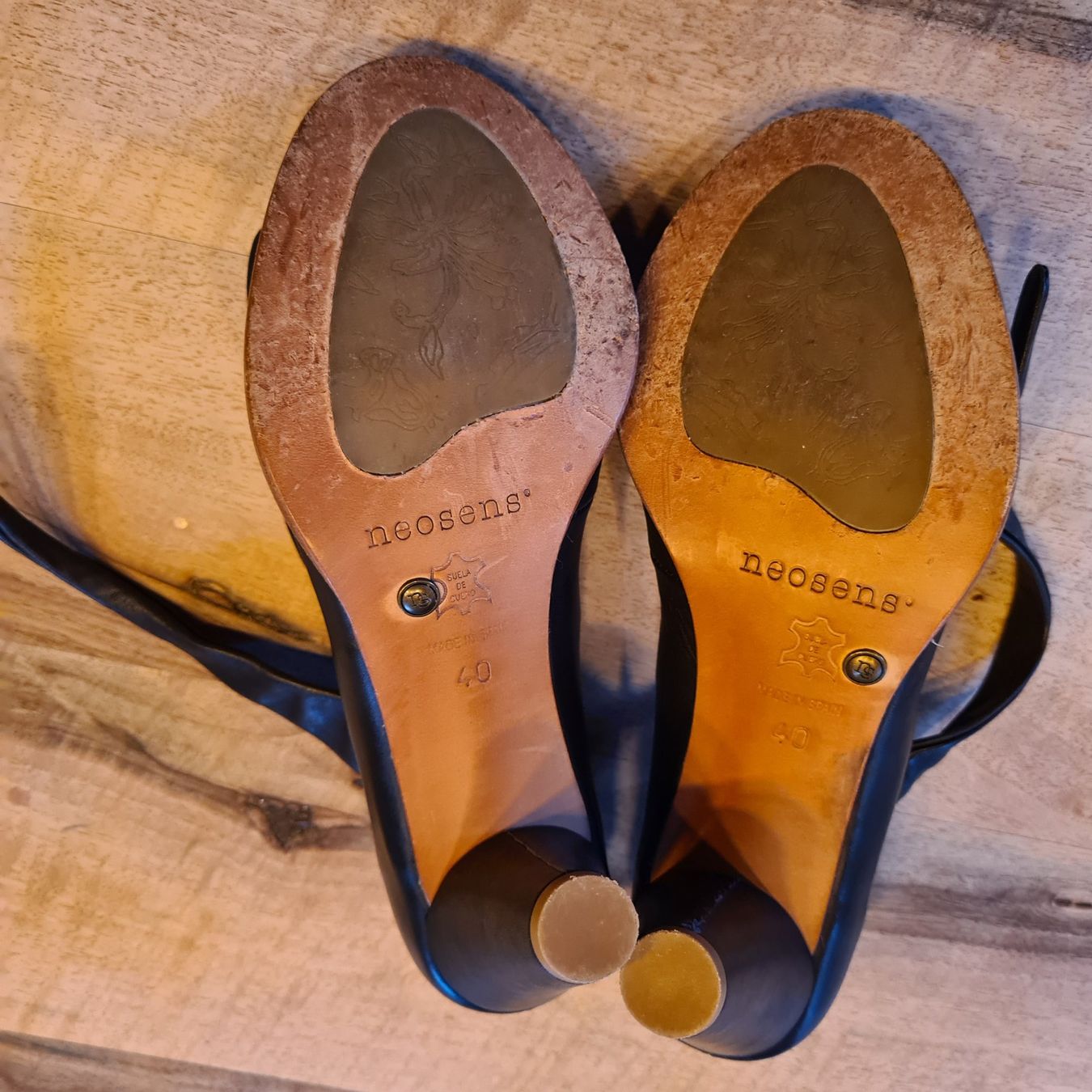 Neosens Scarpe da donna: Neosens Pumps gr. 40 echt Leder – Usato da Oberlunkhofen venduto da Kupferhexe 4