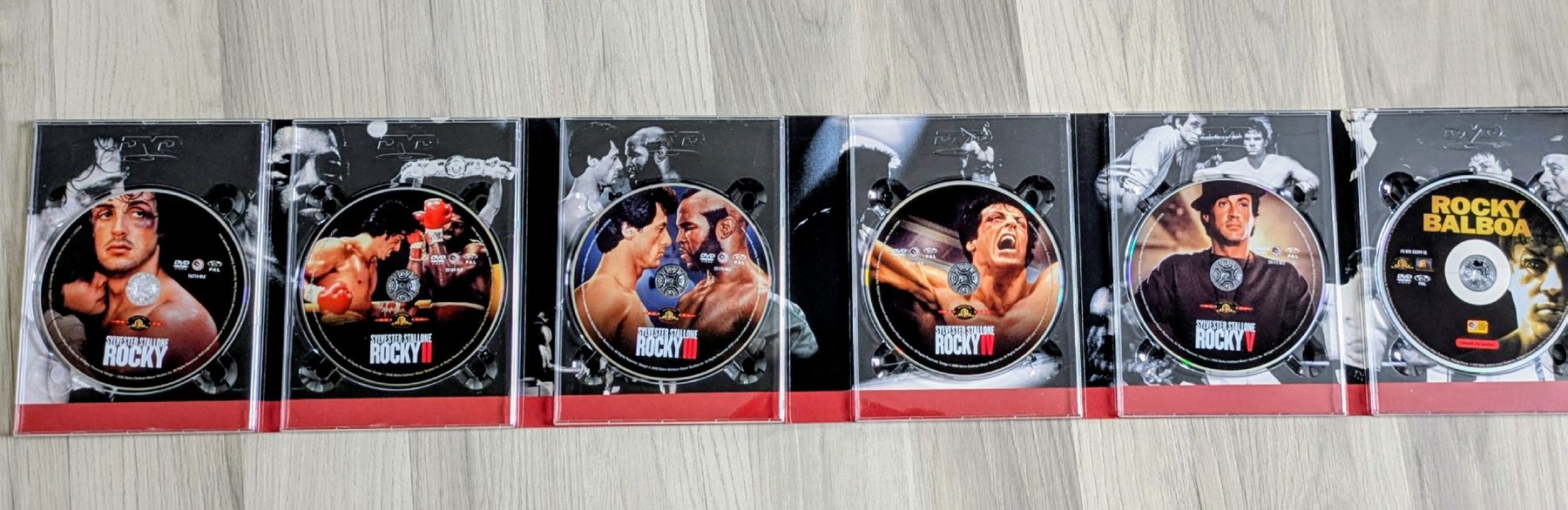 Tutti i DVDs: Coffret Rocky + Rambo – Usato da Châtonnaye venduto da Enjie 7