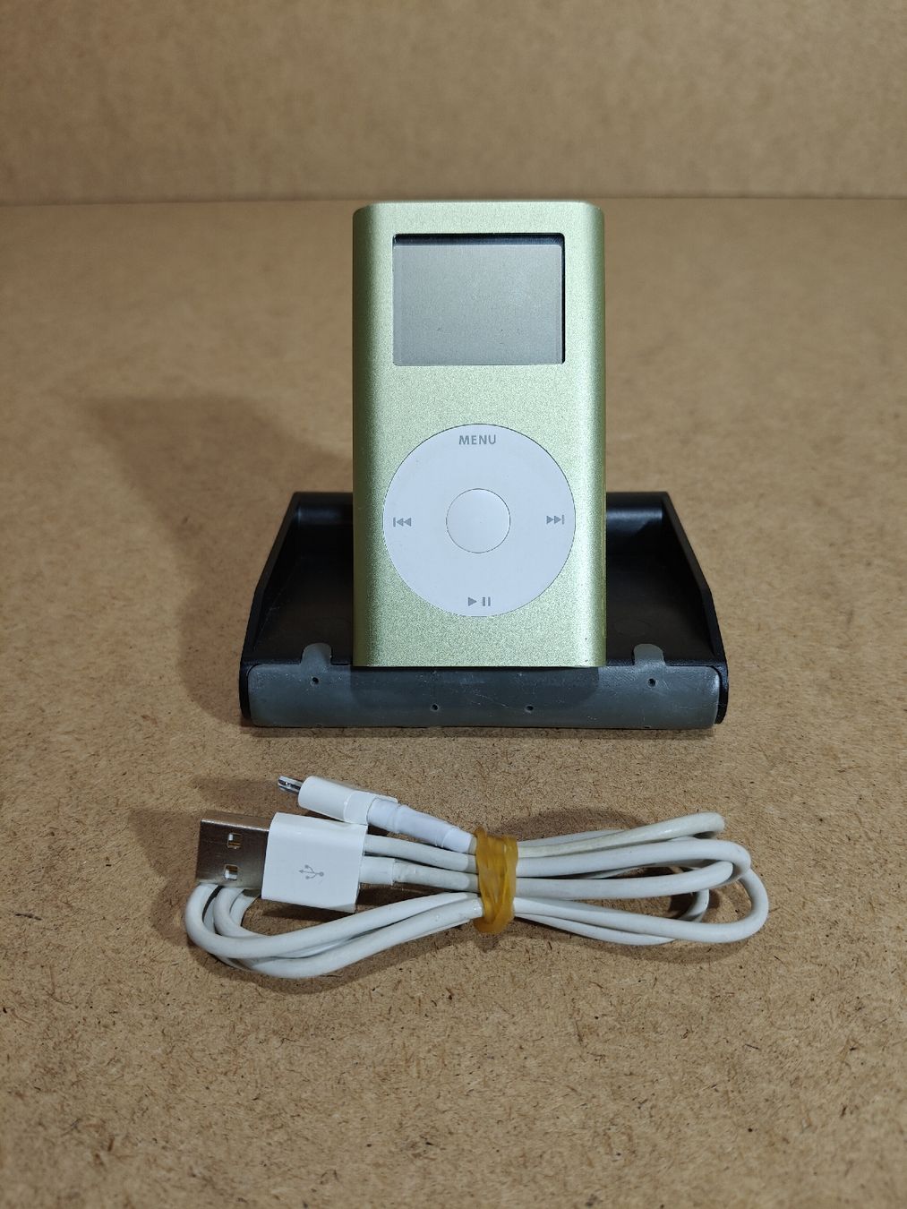 Apple Lettore multimediale portatile: Apple iPod mini der 1. Generation – Usato da Luzern venduto da MWi_9xw5