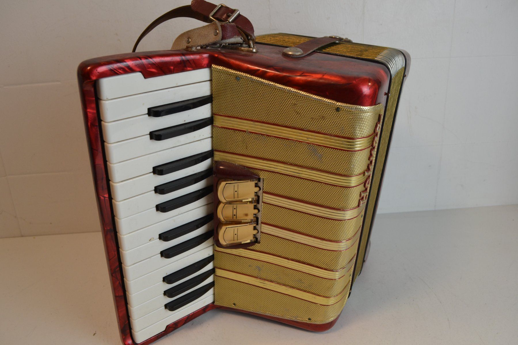 Hohner Strumenti musicali: Akkordeon chromatisch Hohner Concerto I – Usato da Zürich venduto da Brockito 5