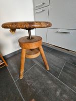 Antiker Werkstatt- / Drehstuhl aus Holz