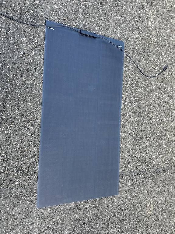 Dispositivi a energia solare: flexibles solarpannel neu – Nuovo (secondo la descrizione) da Hausen AG venduto da mb2023