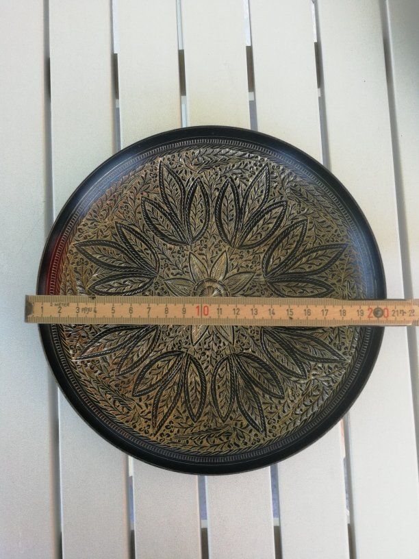 Alle Dekorationen: 2 Dekoschalen (30+20 cm Durchmesser) – Gebraucht aus Meggen von SellingGoods_1 7
