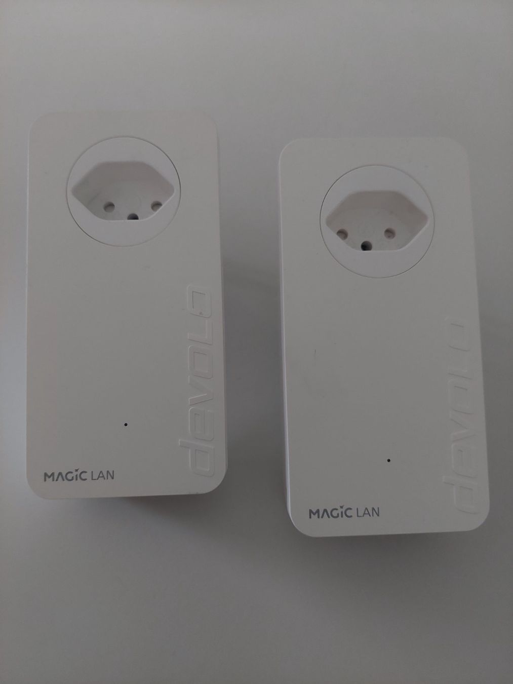 Devolo Unità & Adattatore: devolo Magic 2 LAN, Preis für 2 Geräte – Usato da Pfäffikon SZ venduto da swisstraders1
