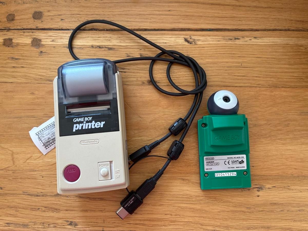 Nintendo Giochi: Game Boy Camera & Printer Set – Usato da Solothurn venduto da sebastianernst87