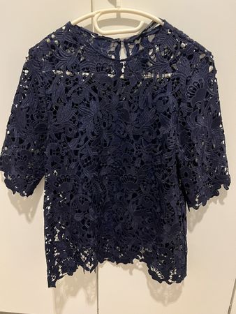Oberteil von ZARA dunkelblau / Spitze