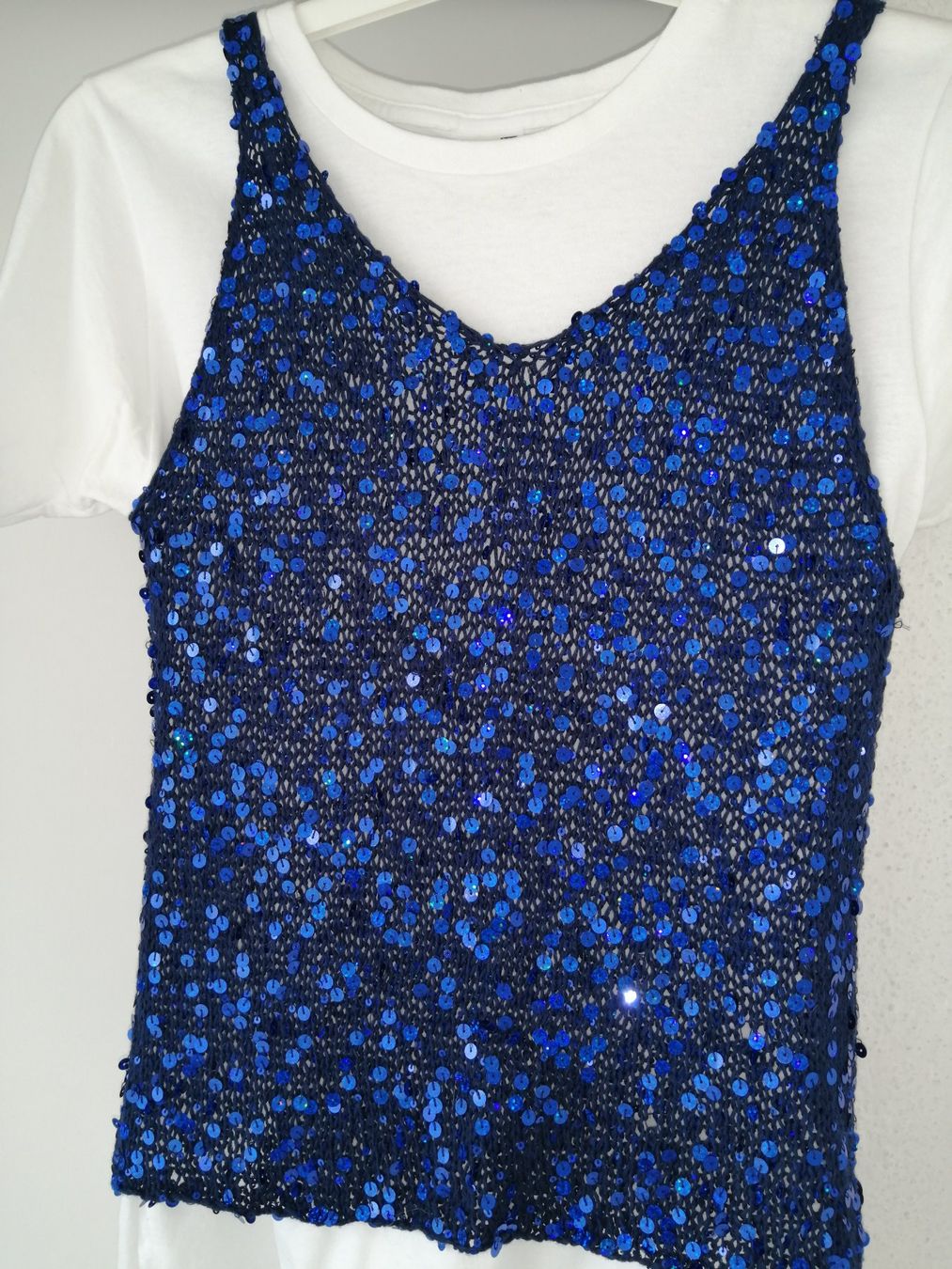 Tops: Strick-Tanktop handgestrickt Tanktop mit Pailletten – Neu und originalverpackt aus Buchrain von nat_pl5p 5