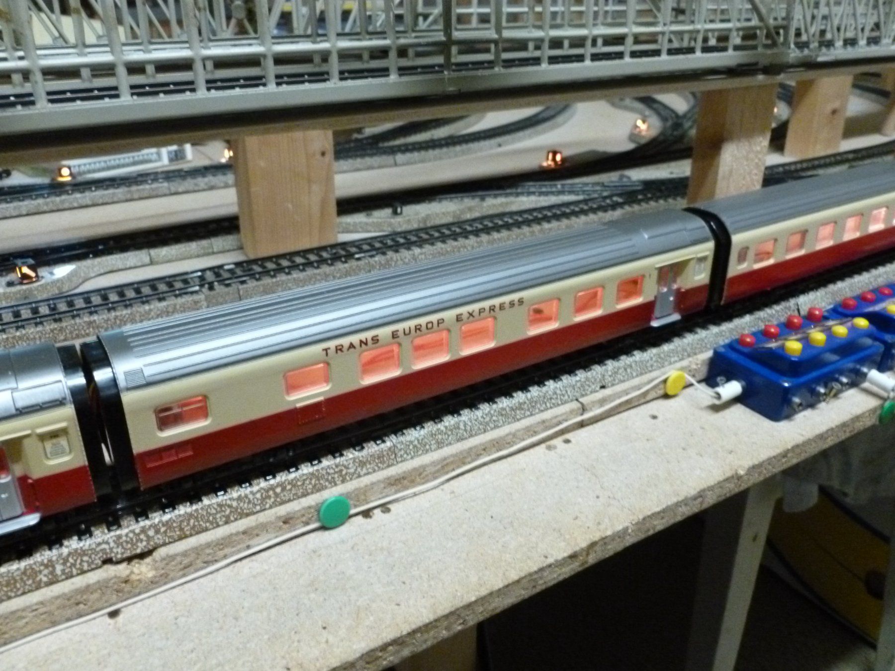 Märklin Modellini di ferrovie: TEE-RAM, 3071, 6teilig, mit Innenbeleuchtung – Usato da Oberbipp venduto da Vifu 6