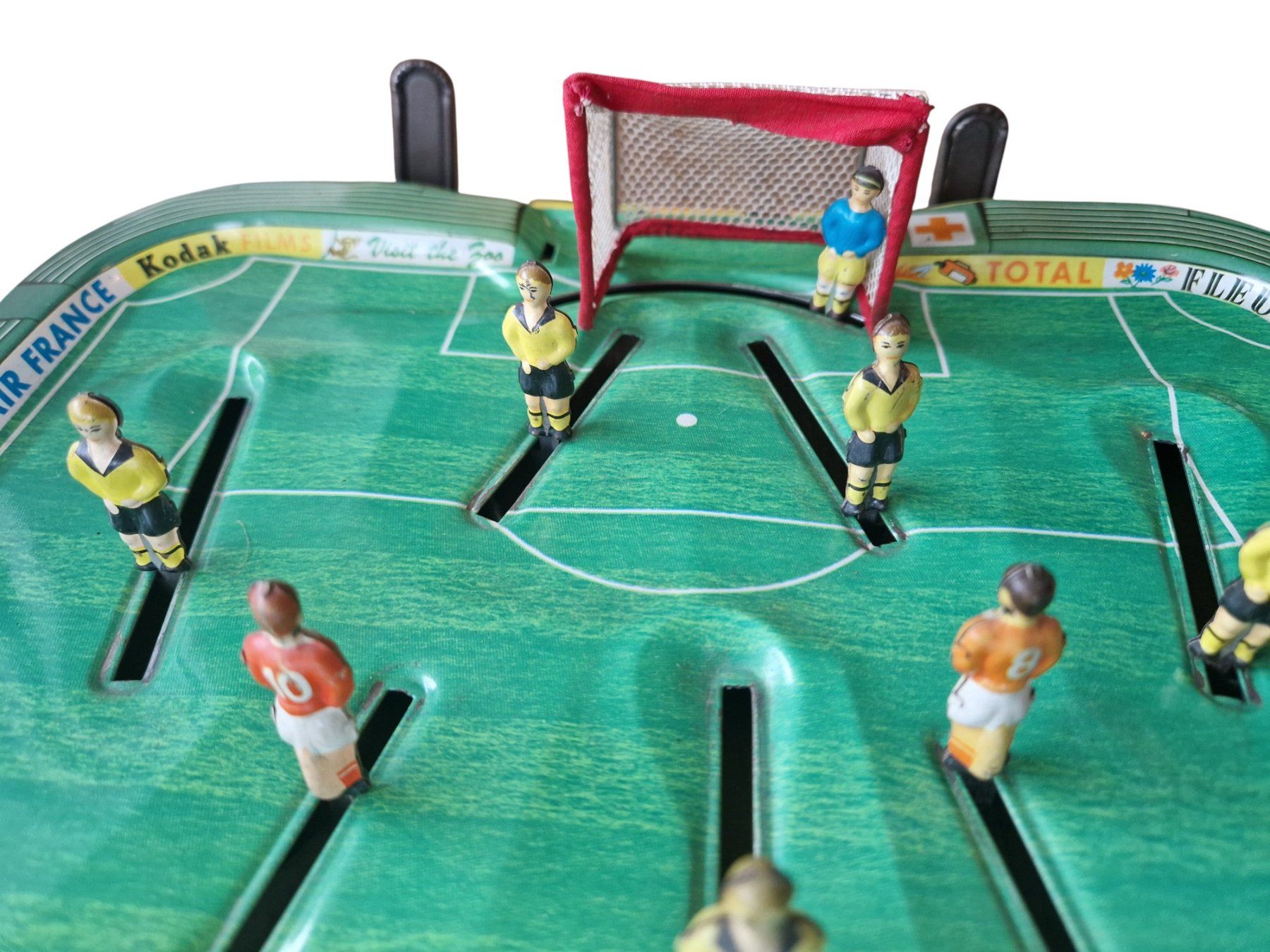 Giocattoli: antikes Tischfussball Blech – Usato da Mörschwil venduto da antiksalon21 4