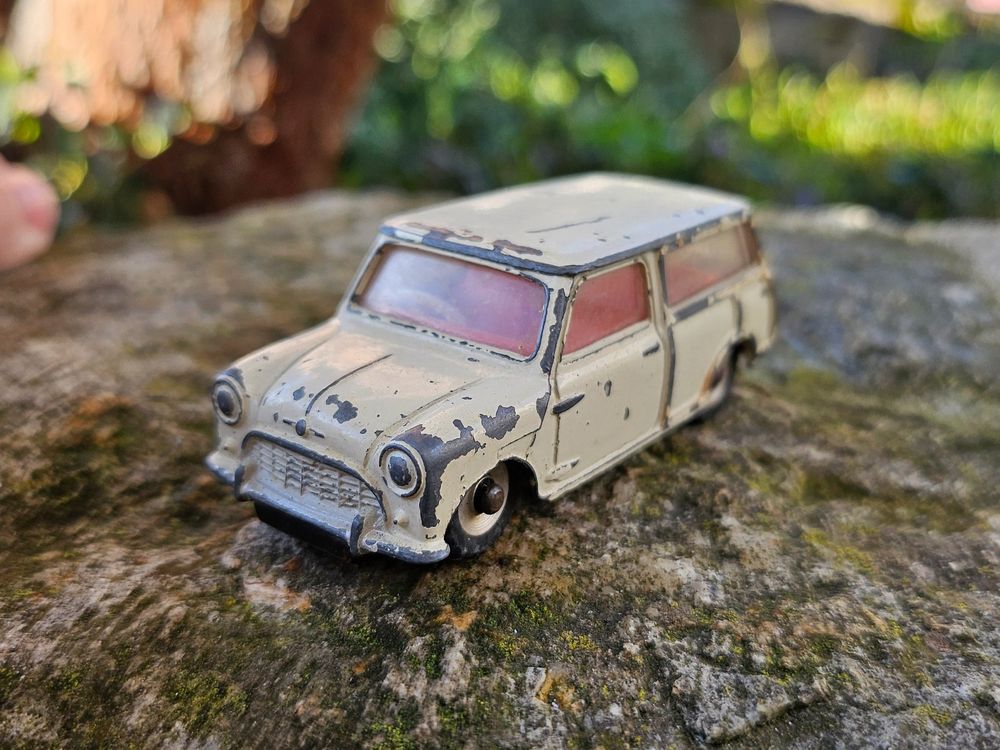 Modellauto Dinky Toys Meccano Morris Mini Traveller 197 (Gebraucht) in ...