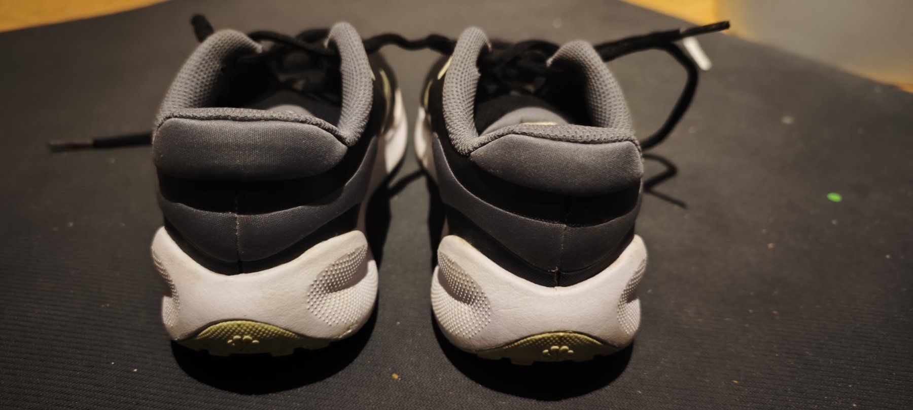Nike Scarpe per ragazzi: Nike Jungen, 34 – Usato da Sorengo venduto da Te_da 3