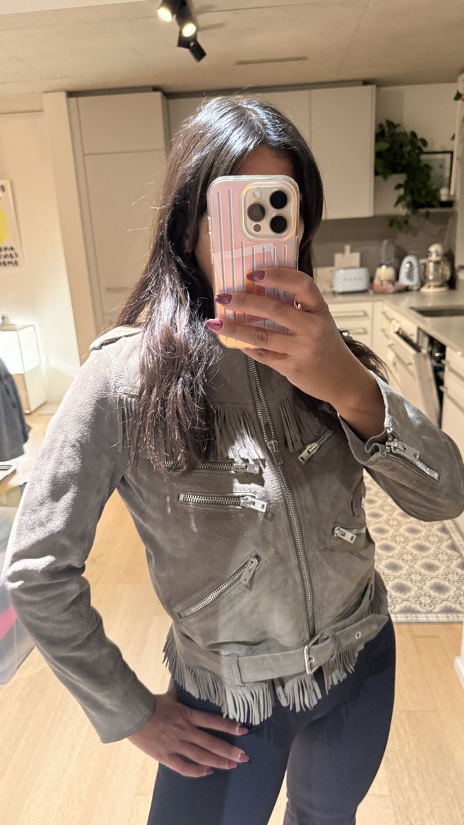 Kooples Giacche: Wonderful suede The Kooples jacket – Usato da Wallisellen venduto da rac_sy2x