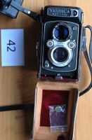YASHICA MAT 124