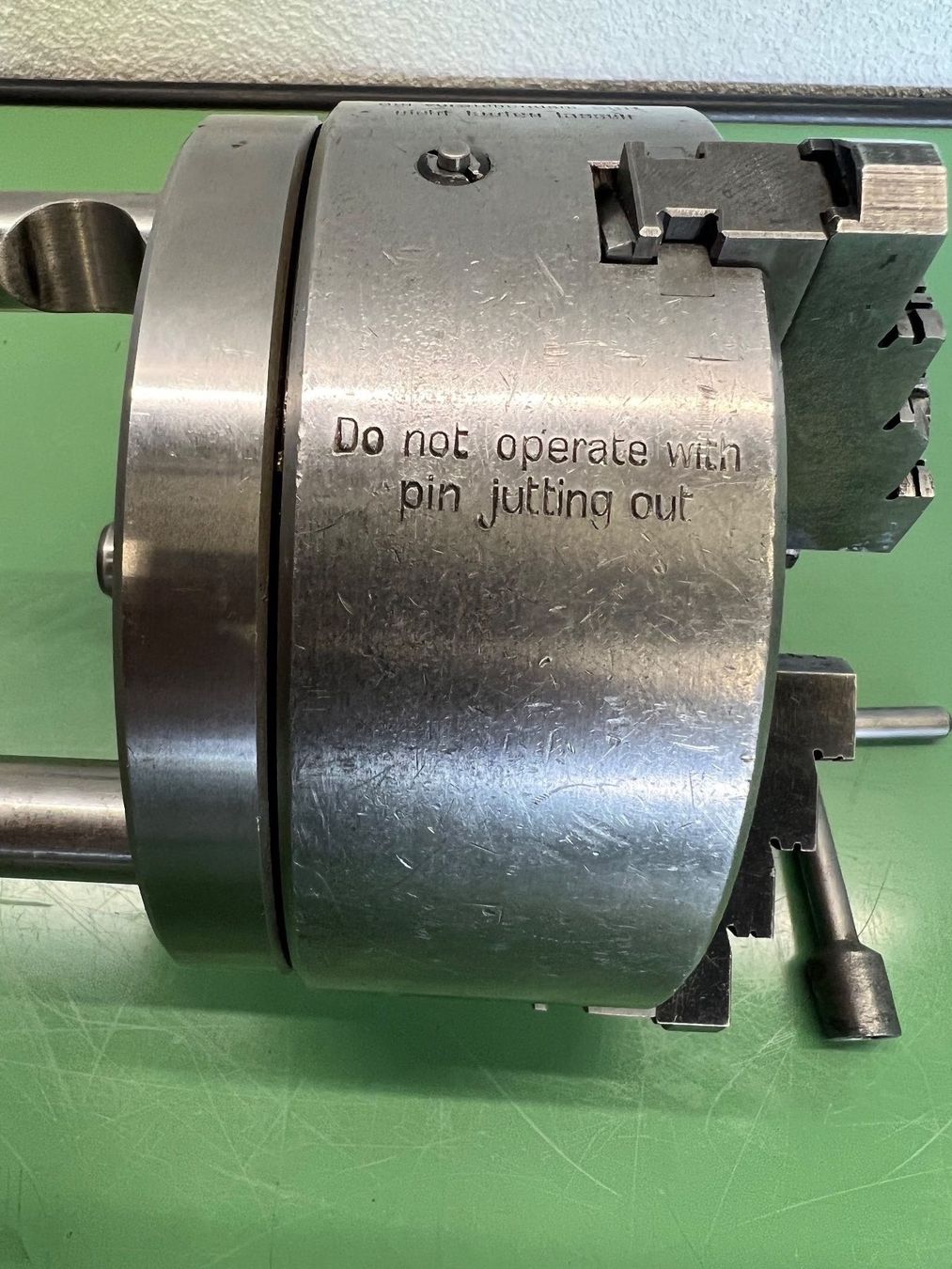 Reishauer Tutti gli attrezzi: REISHAUER mandrin 3 mors – Usato da Aarberg venduto da SNMachines 5
