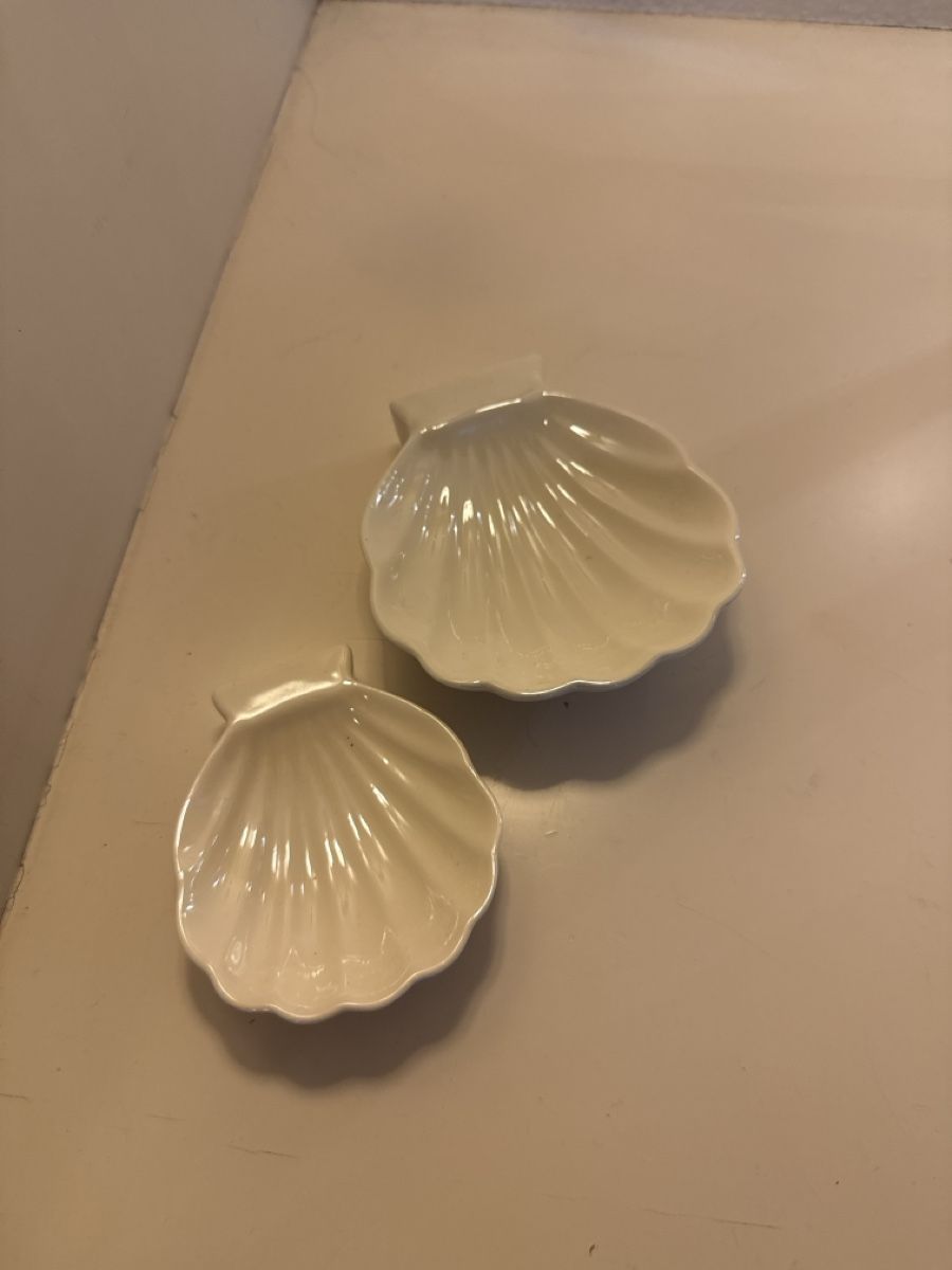 Ikea Tutte le decorazioni: 2 Dekoschalen Muscheln Weiss – Usato da Stäfa venduto da goldglitzer