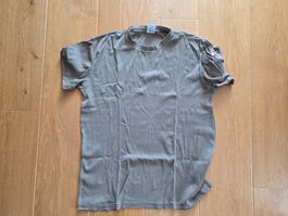 Armee T-Shirt Grösse 48