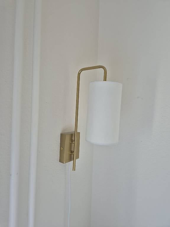 Lampes: Bettlampe / Wandlampe – D'occasion à Basel par jul_hr8h
