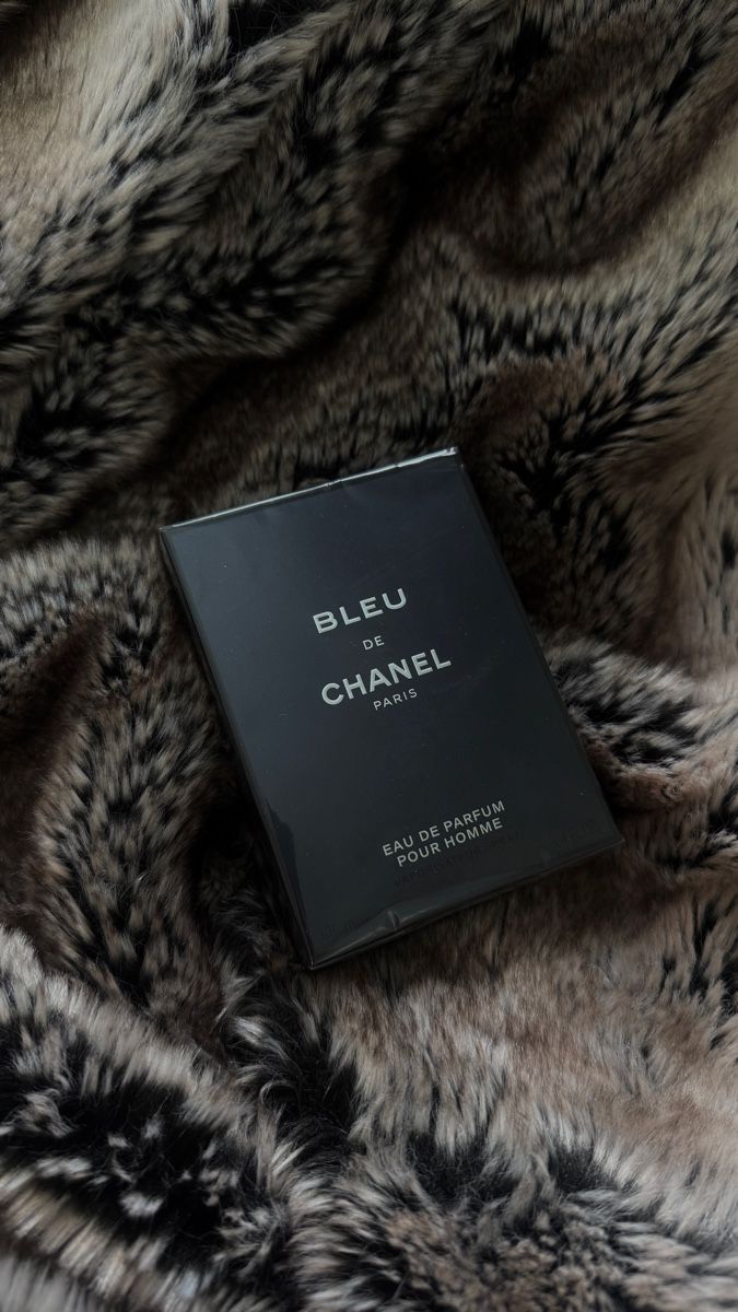 Parfums & Eau de Toilette: Eau de Parfum pour Homme - Neu – Neuf (Voir description) à Zürich par Julia_Ch