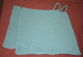 2 Topflappen Baumwolle 25 x 23 türkis glänzend  NEU