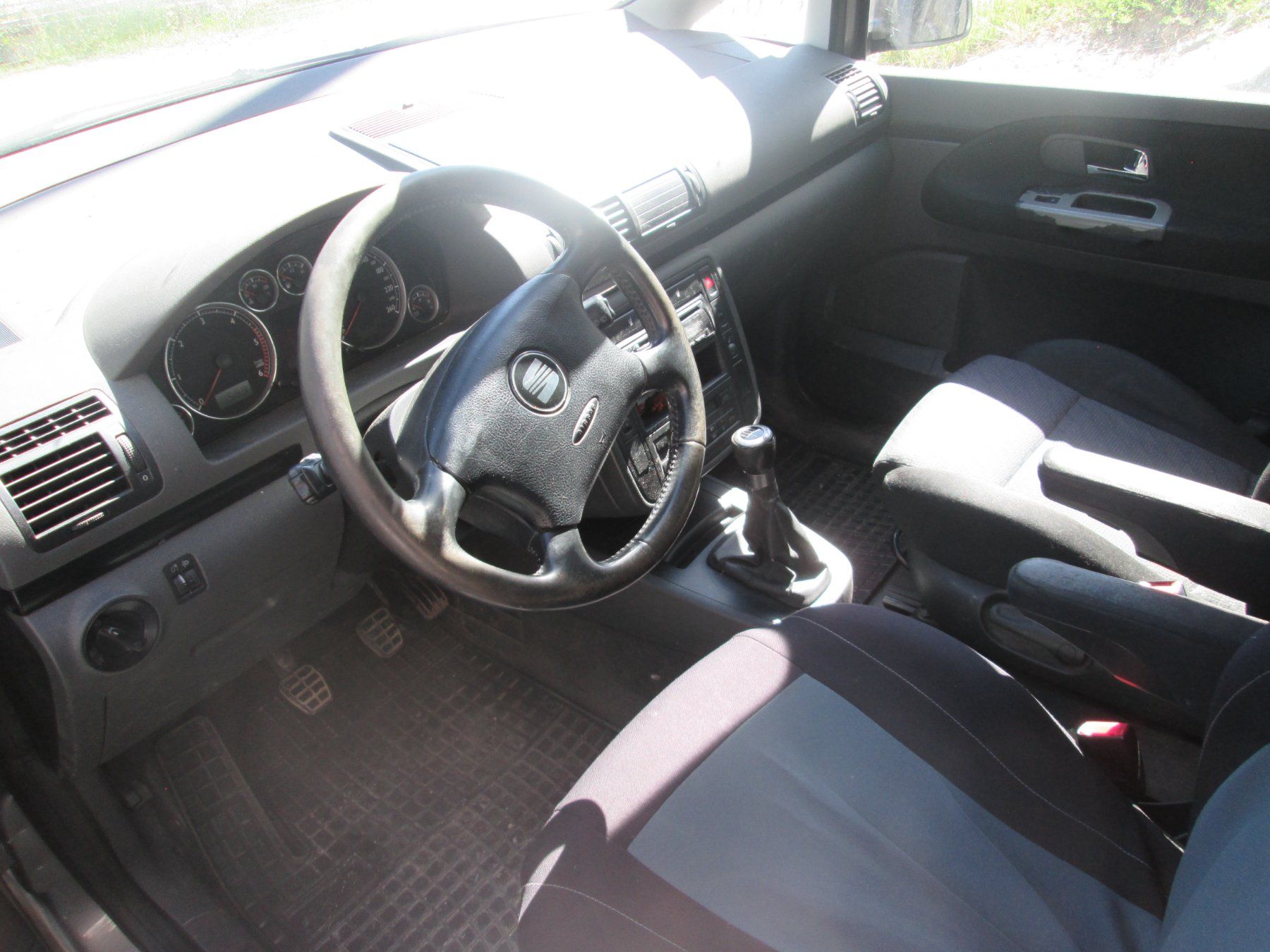 Automobili: Seat Alhambra 1,9 TDI 4x4 – Usato da Ramosch venduto da maral123 4