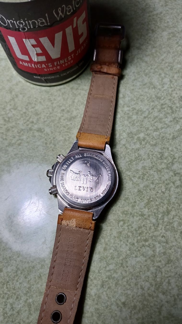 Levi's Orologi: Levi's Quarz Chronograph – Usato da Wegenstetten venduto da troll91 2