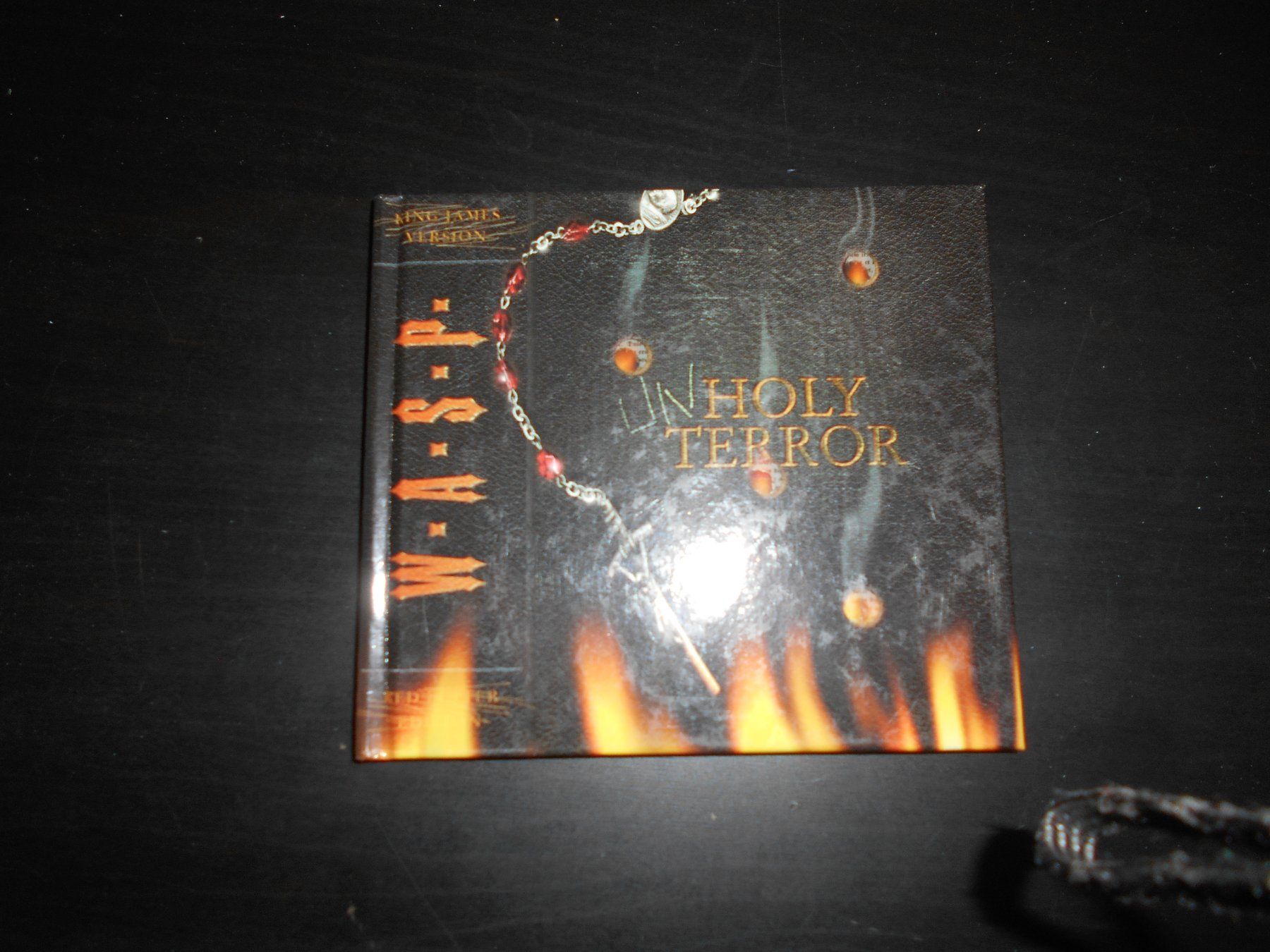 CD: W.A.S.P. – Unholy Terror / 2001 / Digibook – Usato da Aarberg venduto da witchhunter01