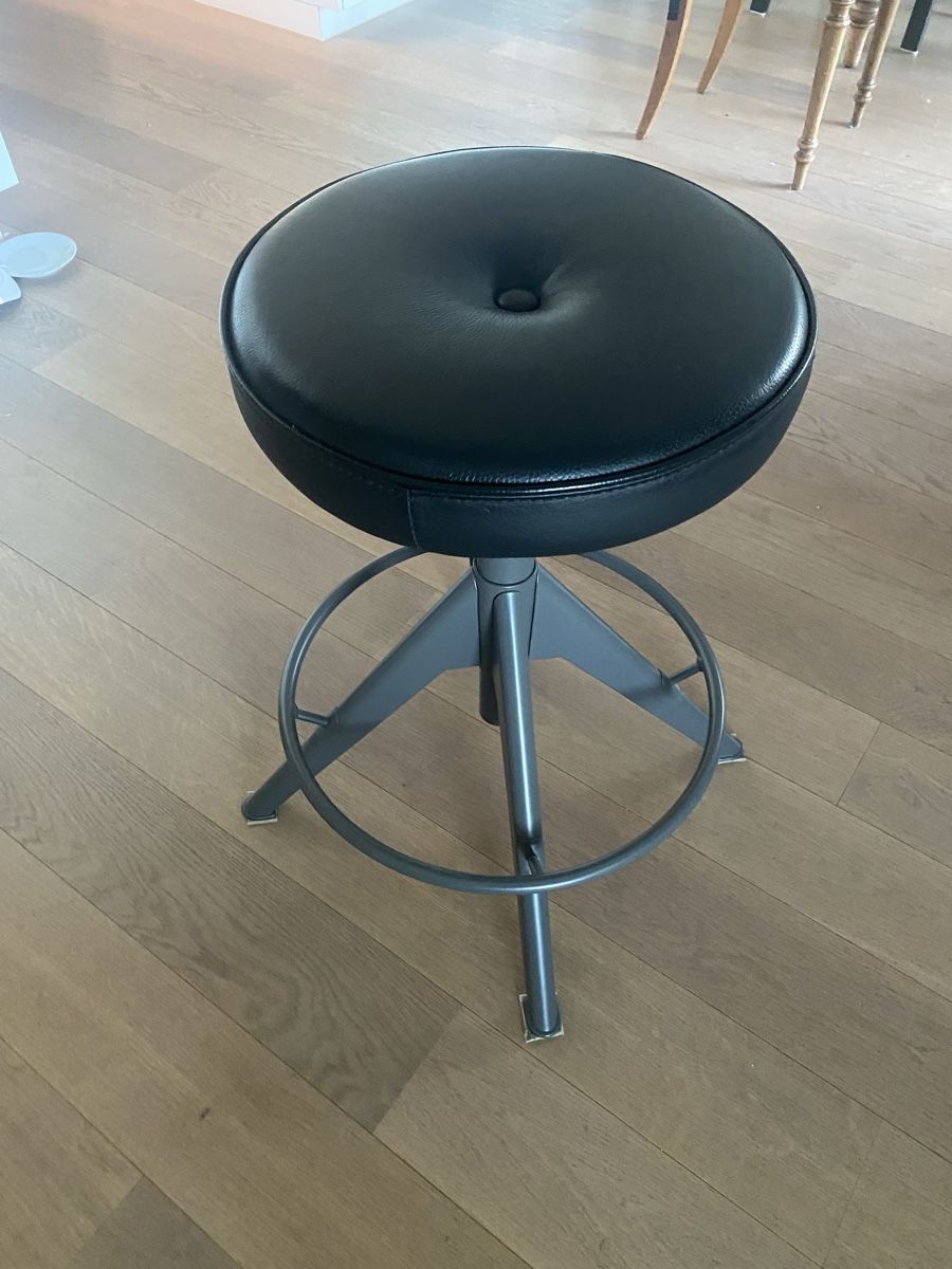 Ikea Sgabelli: Büro Hocker schwarz – Usato da Niederrohrdorf venduto da StefMont 1