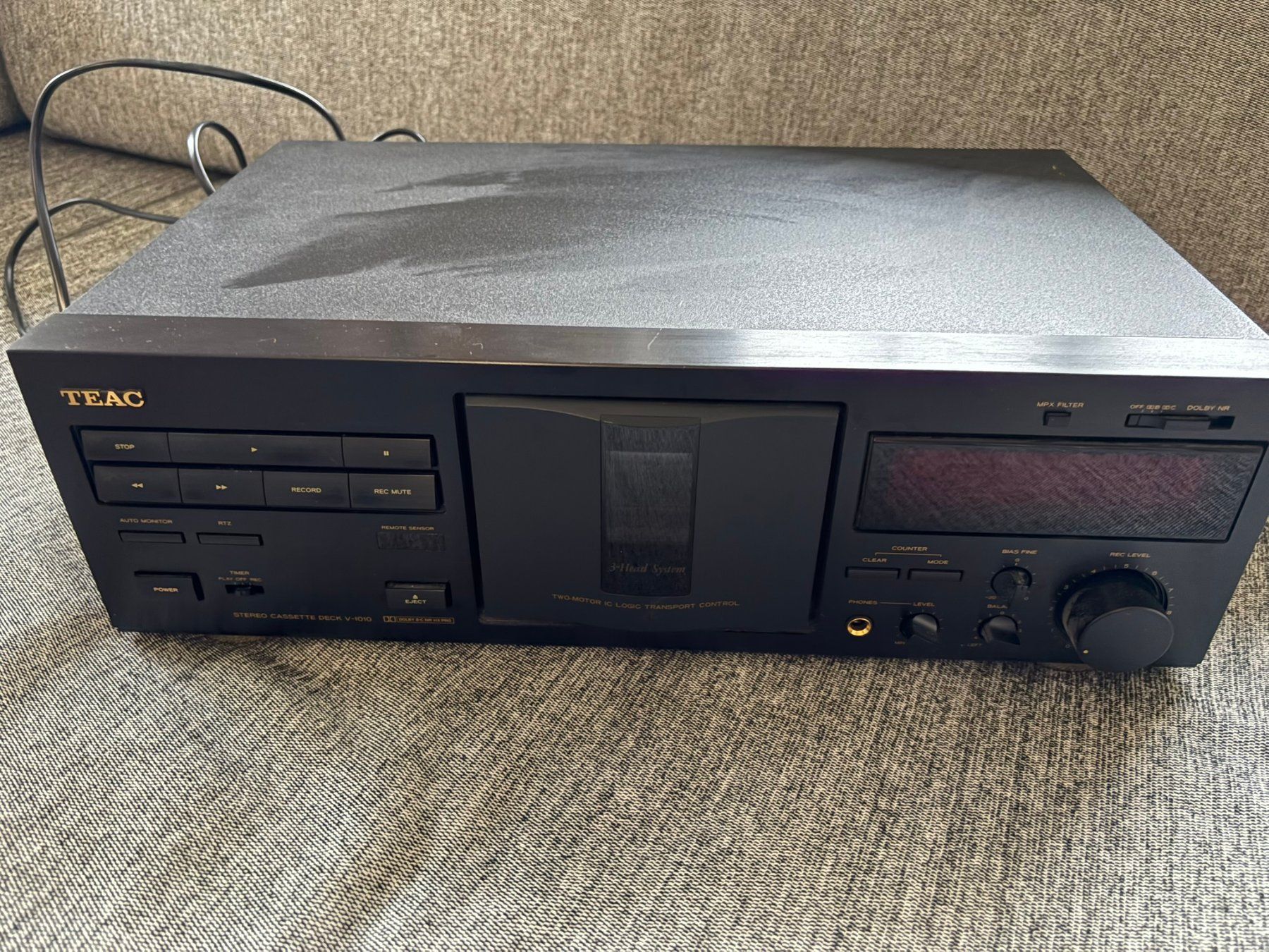 Teac Audio- & Mediensysteme: Kassettendeck Teac V-1010 – Defekt aus Zofingen von big_r2gx 2