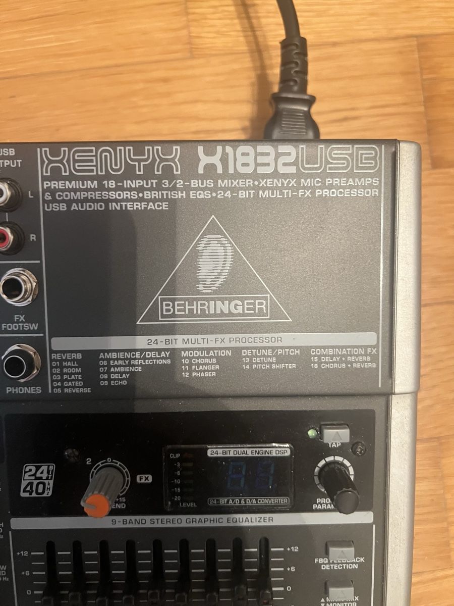 Behringer Console di mixaggio: Mischpult Behringer Henix x1832 usb – Usato da Huttwil venduto da luk_9tdh 3