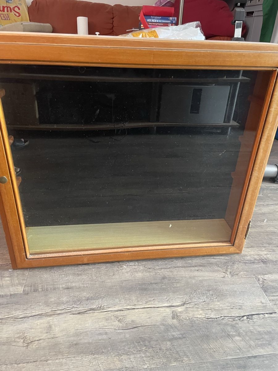 Vetrine: Vitrine klein – Usato da Obergösgen venduto da Camaro_zl1