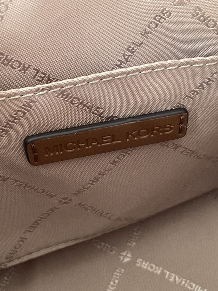 Michael Kors Sacs femmes: Damen Handtasche original Michael Kors – Neuf (Voir description) à Frenkendorf par Pinda4402 6