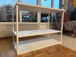 Regal weiss Ikea platsa