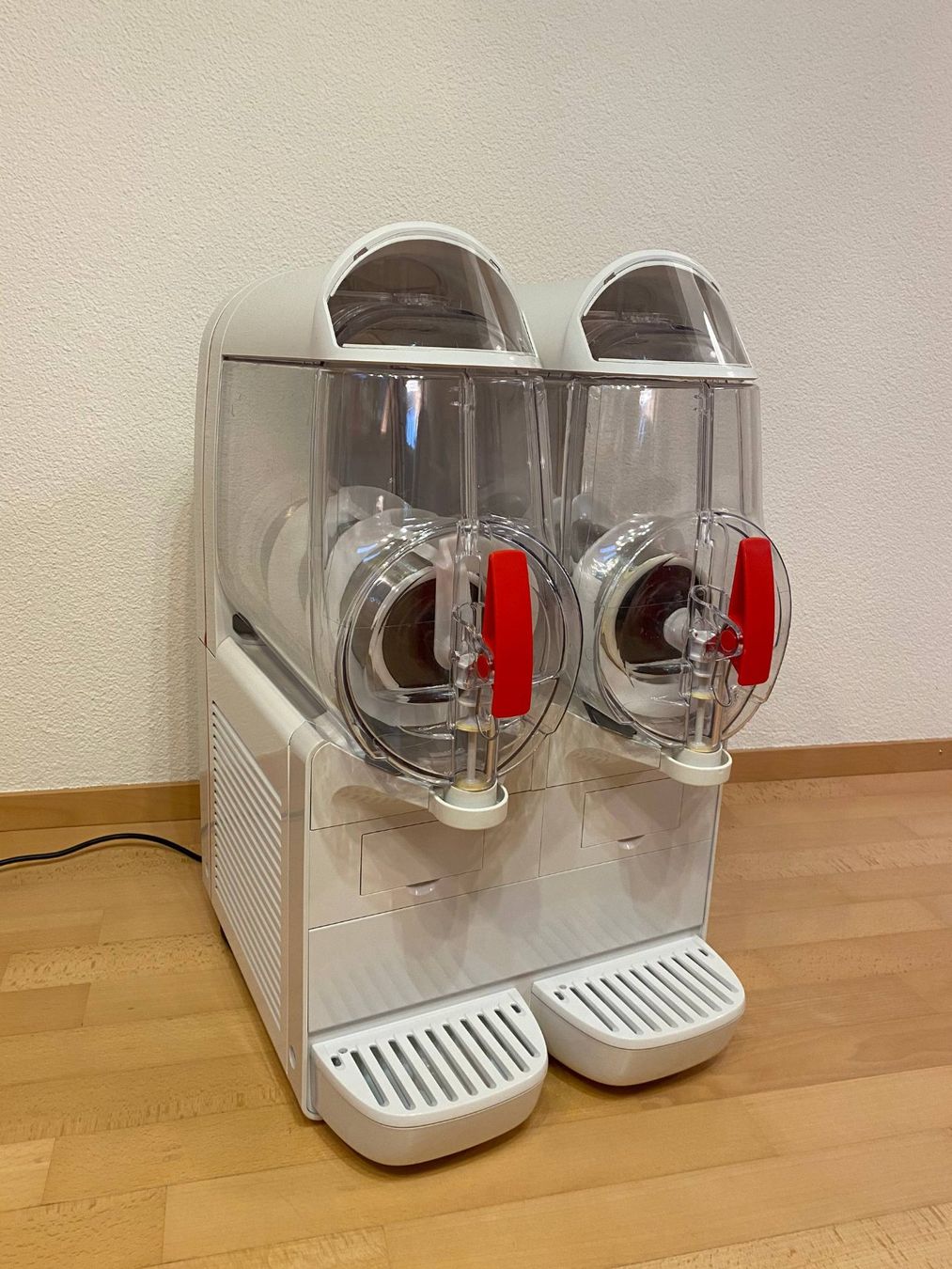 Küchengeräte: Slushy Machine – Gebraucht aus Dietlikon von skillmaster