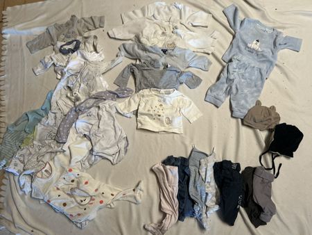 Lot vêtement bébé 50-56