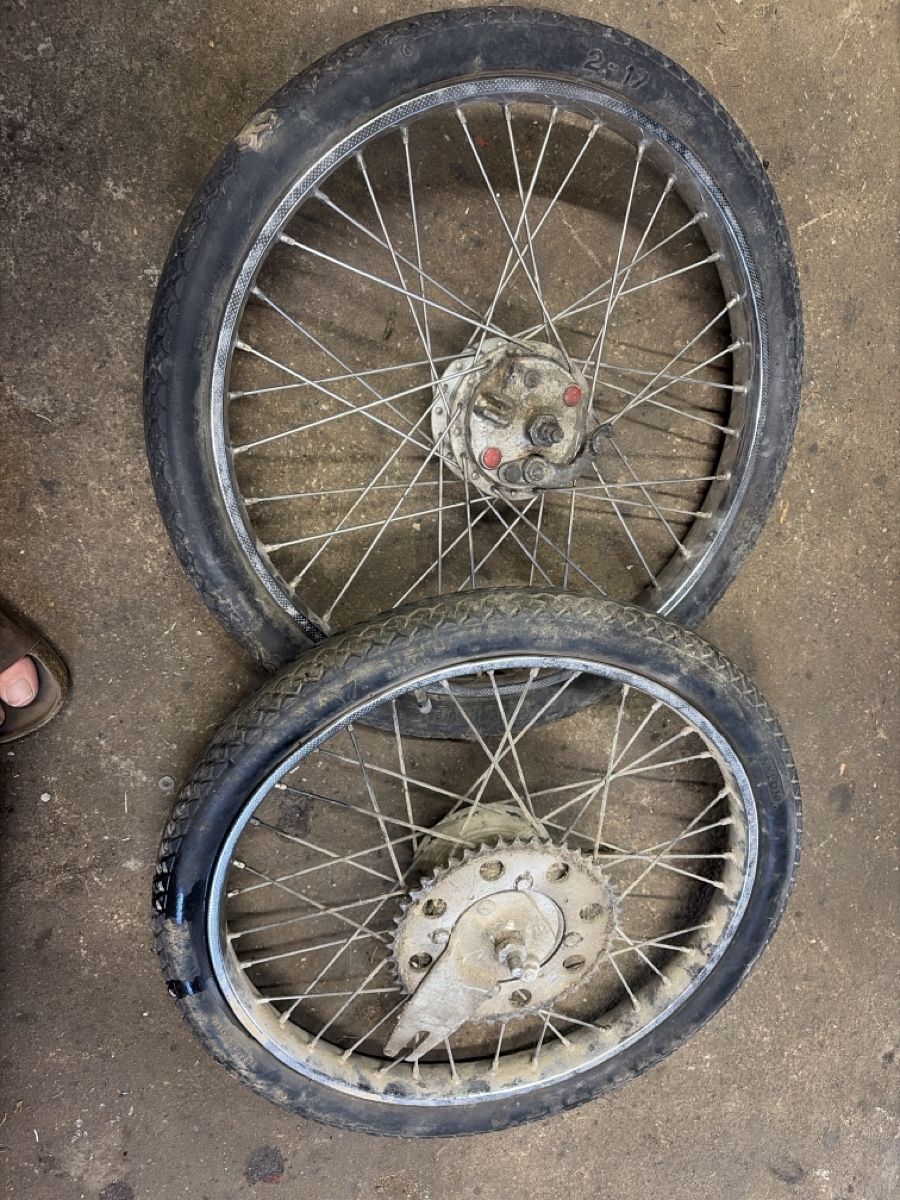 Puch Cyclomoteurs: Puch Maxi Speichen Räder – D'occasion à huttwil par Pakora