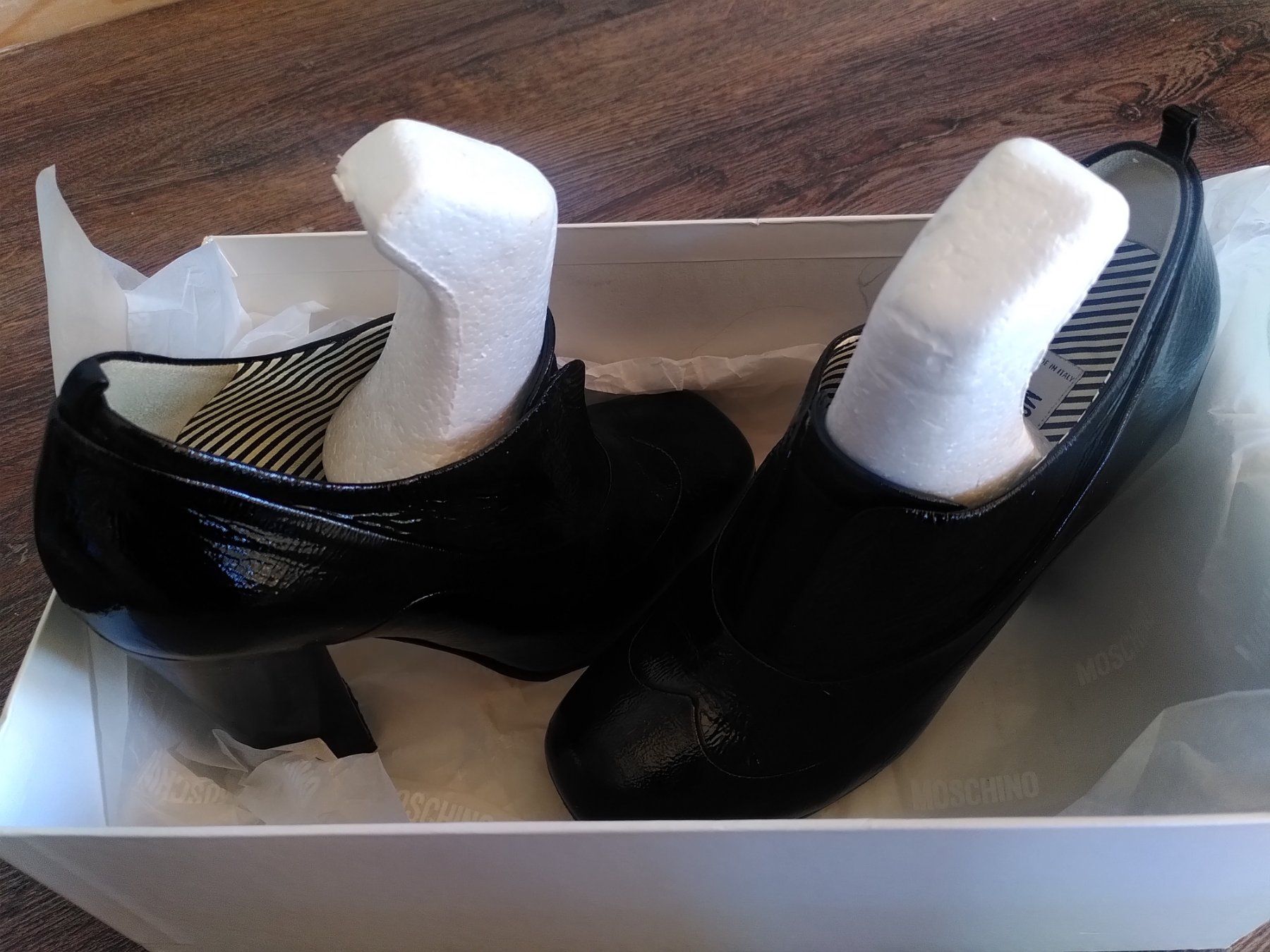 Moschino Chaussures femmes: Talons noir cuir Moschino – D'occasion à Châtel-St-Denis par melaimelai 2