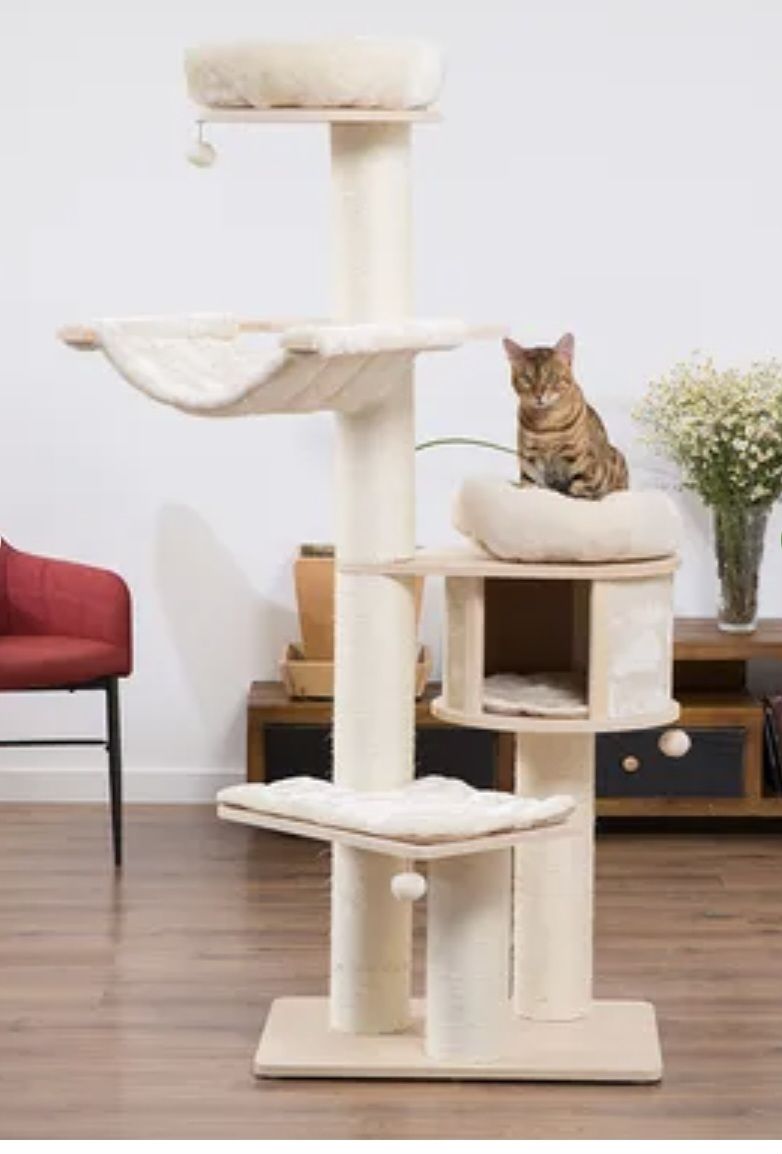 Arbres à chats: Kratzbaum Katzenbsum Natural paradise  – D'occasion à Zetzwil par Rose050