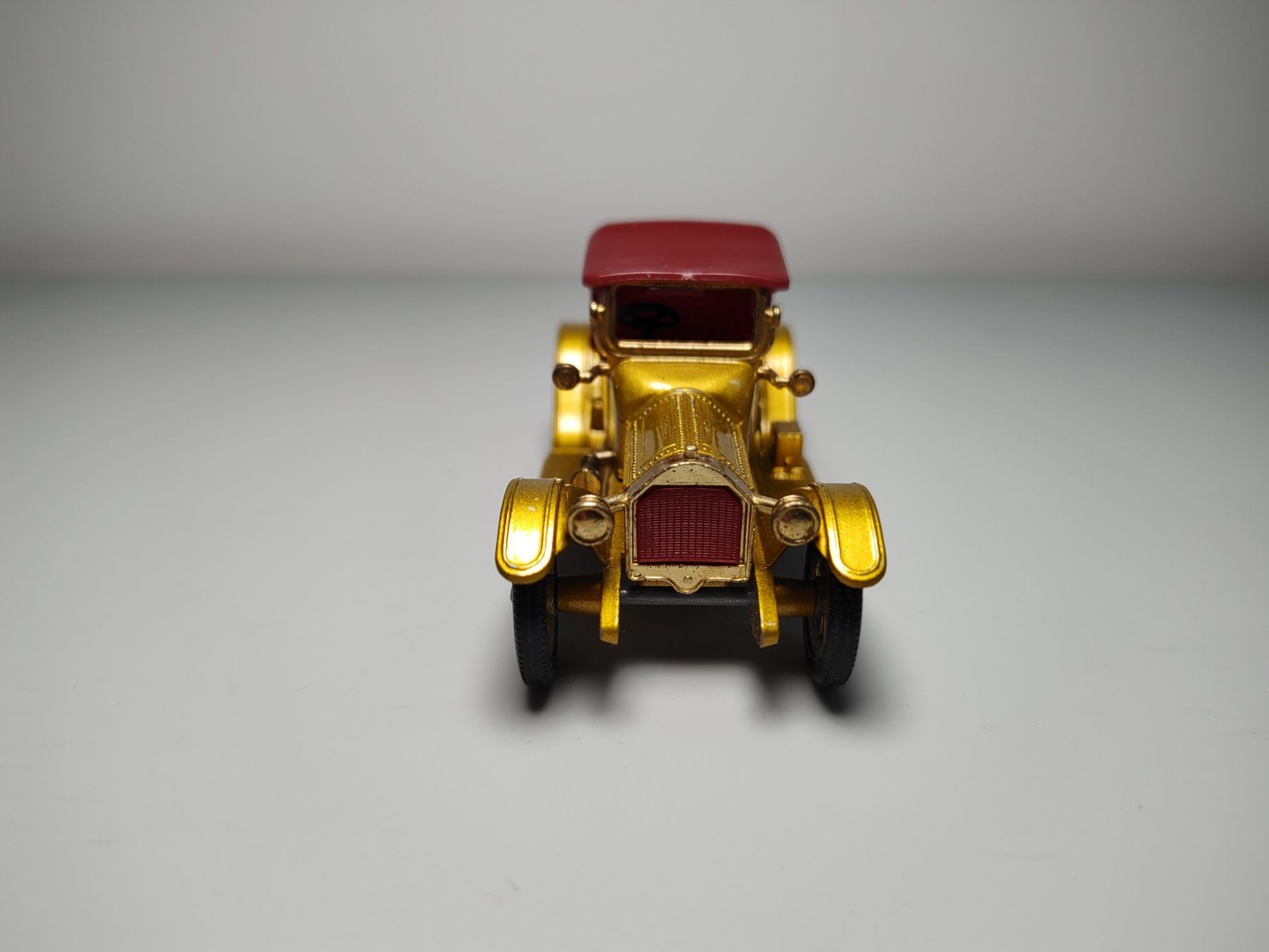 Matchbox Modellini d'auto: Matchbox Y-6 1913 Cadillac – Usato da Bachenbülach venduto da R.Mall 4