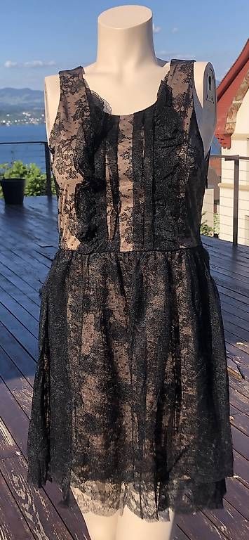 Massimo Dutti Vestiti: Massimo Dutti Cocktailkleid Gr.40 – Nuovo (secondo la descrizione) da Wilen b. Wollerau venduto da chocolady