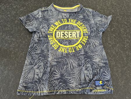 T-Shirt für Jungs, Gr. 122/128, von WE. wie neu